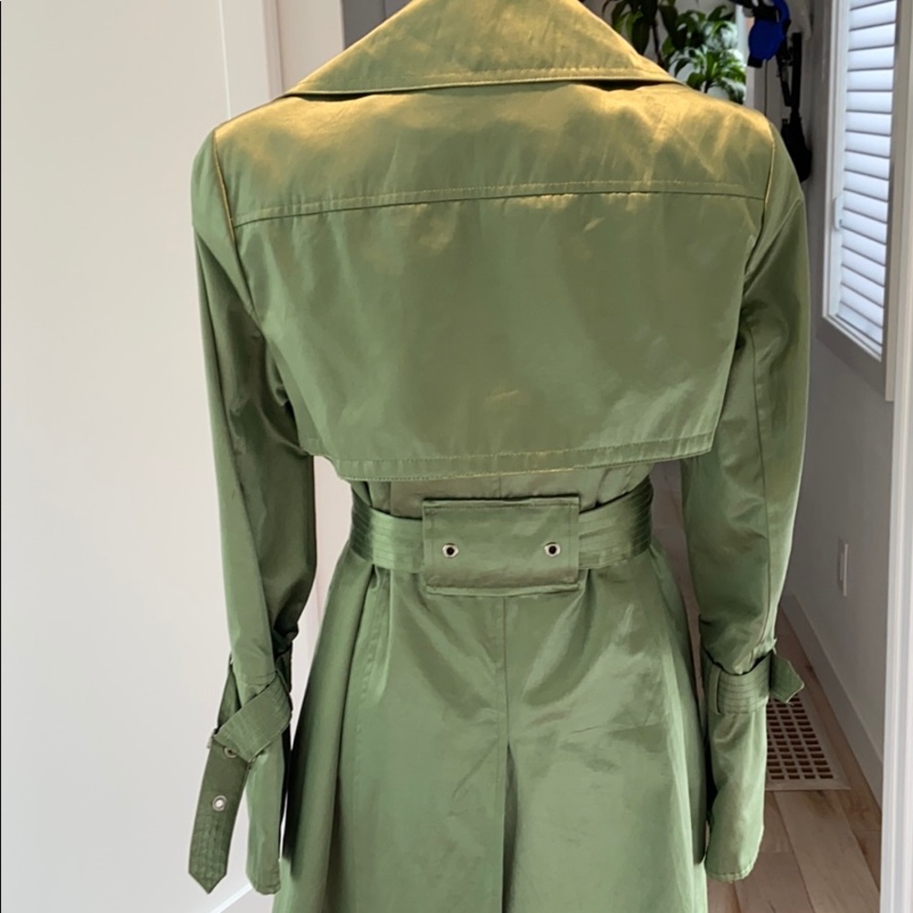 Jacket - Picture 3 of 4